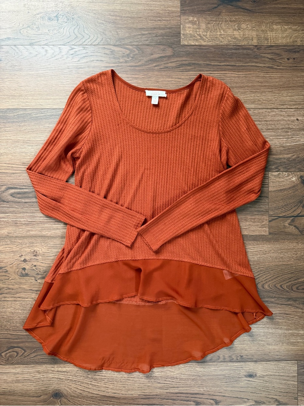Waffle Knit Long Sleeve Layered Hem Top - Rust